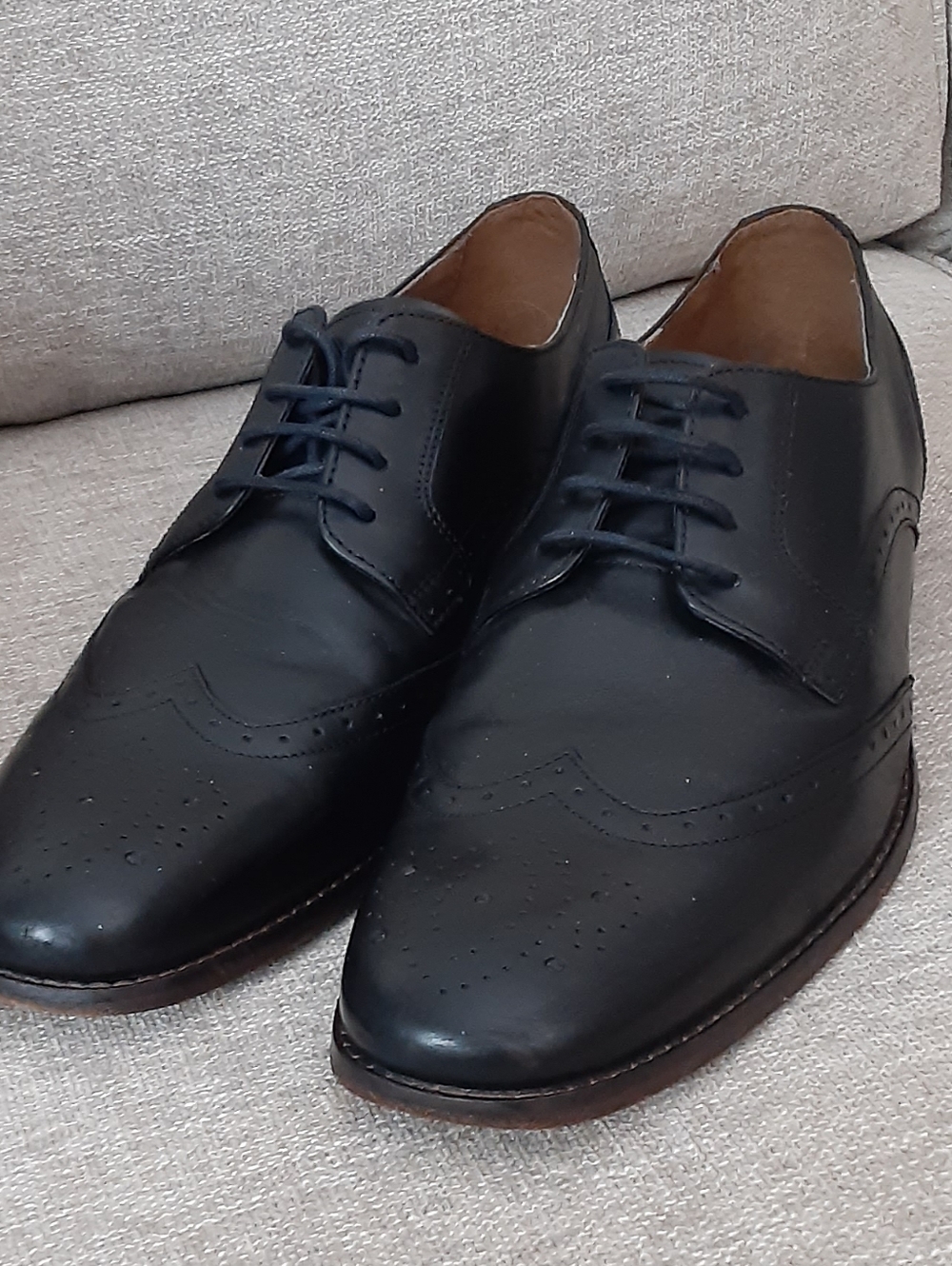 Bostonian Black Leather Derby Oxfords
